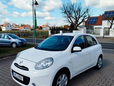 Gebraucht Nissan Micra Acenta 80 PS (58 kW) 2012 Weiß Kleinwagen