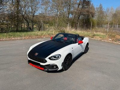 Abarth 124 Spider