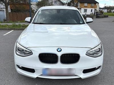 Usata BMW 116 Shadowline 136 CV (100 kW) 2011 Bianco Utilitaria