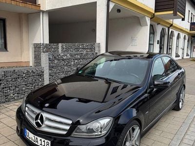 Gebraucht Mercedes C180 AMG 120 PS (88 kW) 2011 Schwarz Limousine