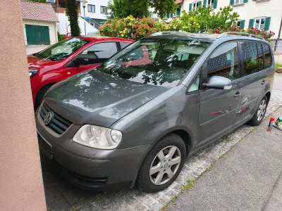 Gebraucht VW Touran 140 PS (102 kW) 2004 Van / Kleinbus