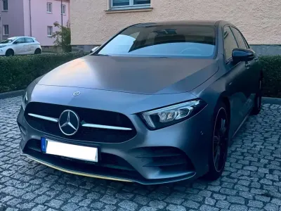 Gebraucht Mercedes A180 AMG Edition 1 136 PS (100 kW) 2019 Limousine