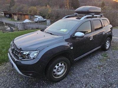Gebraucht Dacia Duster Comfort 131 PS (96 kW) 2019 Grau SUV