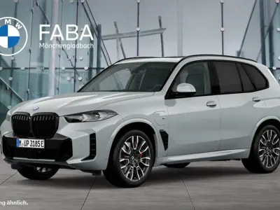 Neu BMW X5 M Sport 489 PS (359 kW) 2026 Grau SUV