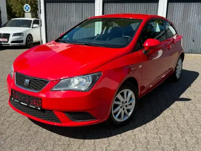 Gebraucht Seat Ibiza Style 86 PS (63 kW) 2013 "emocion" rot Kleinwagen