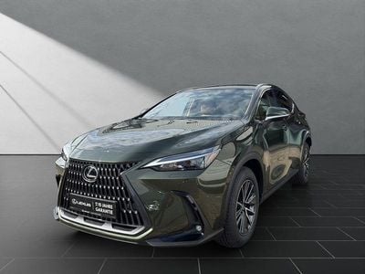 Neu Lexus NX450h+ Executive Line 309 PS (227 kW) 2026 Grün SUV