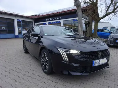 Gebraucht Peugeot 508 Allure 150 PS (110 kW) 2025 Lackierung schwarz perla nera Kombi