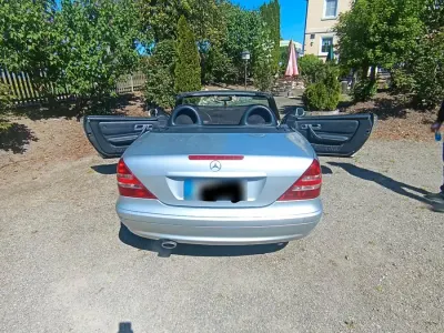 Gebraucht Mercedes SLK200 163 PS (119 kW) 2002 Silber Cabrio