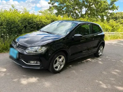 Gebraucht VW Polo Highline 90 PS (66 kW) 2014 Schwarz Kleinwagen