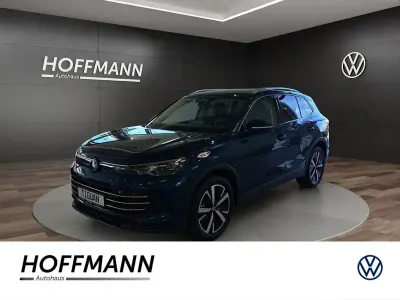 Neu VW Tiguan Elegance 150 PS (110 kW) 2026 Blau SUV