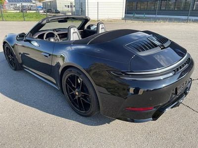 Gebraucht Porsche 911 Carrera GTS 541 PS (397 kW) 2025 Schwarz tiefschwarz schwarz tiefschwarz Cabrio