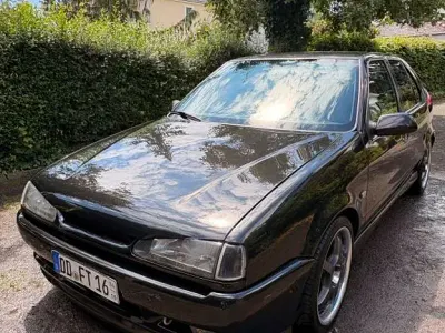 Gebraucht Renault 19 135 PS (99 kW) 1995 Schwarz Limousine