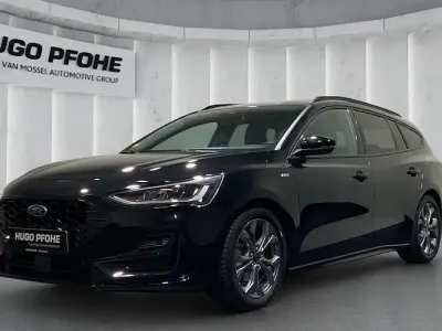 Gebraucht Ford Focus ST-Line X 116 PS (85 kW) 2024 Agate black metallic Kombi