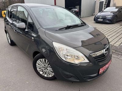 Gebraucht Opel Meriva Active 120 PS (88 kW) 2013 Grau Van / Kleinbus