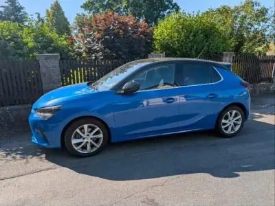 Gebraucht Opel Corsa 101 PS (74 kW) 2022 Andere farben Kleinwagen