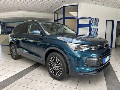 Blau Neu 2025 VW Tiguan Comfortline SUV | 42.500 € (Fairer Preis)