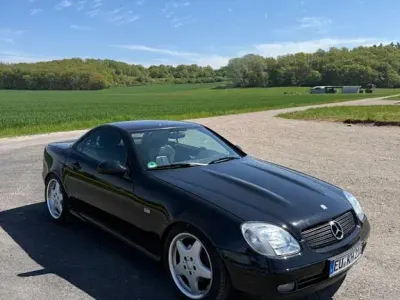 Gebraucht Mercedes SLK230 193 PS (141 kW) 1997 Schwarz Cabrio