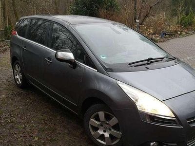 Gebraucht Peugeot 5008 Family 150 PS (110 kW) 2012 Grau Van / Kleinbus