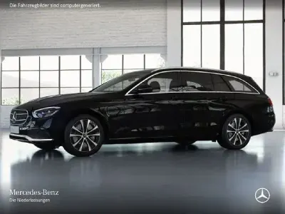Gebraucht Mercedes E300 306 PS (225 kW) 2022
