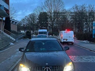 Gebraucht Mercedes C320 Avantgarde 224 PS (164 kW) 2008 Schwarz Limousine