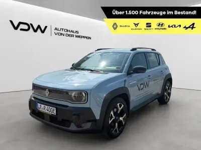 Neu Renault 4 E-Tech Komfort 110 kW (150 PS) 2026 Blau SUV