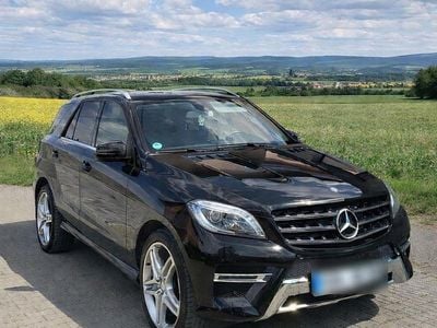Gebraucht Mercedes ML350 258 PS (189 kW) 2013 Schwarz SUV