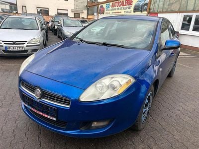 Gebraucht Fiat Bravo 90 PS (66 kW) 2009 Blau Kleinwagen