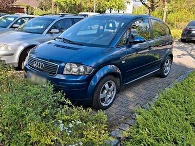 Second-hand Audi A2 90 CP (66 kW) 2004 Albastru Hatchback