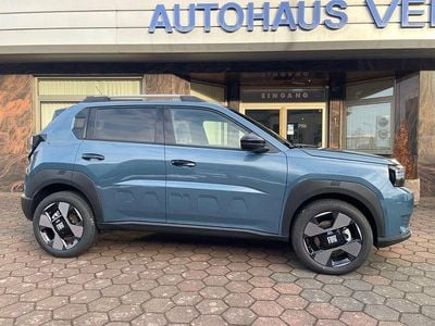 Nuova Fiat Grande Panda La Prima 110 CV (80 kW) 2026 Blu Utilitaria