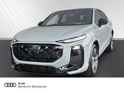 Neu Audi Q3 Sportback Sport 150 PS (110 kW) 2025 Grau SUV