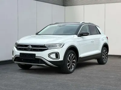 Neu VW T-Roc 150 PS (110 kW) 2026 Purewhite mit dachfarbe in... SUV