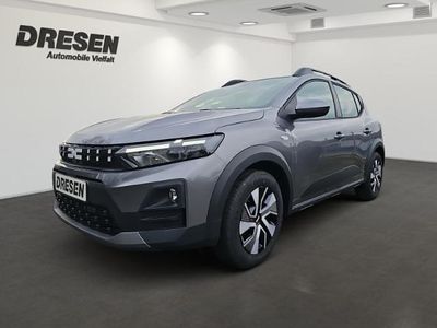 Neu Dacia Sandero Expression 110 PS (80 kW) 2026 Grau Kleinwagen