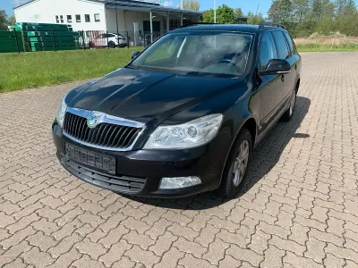Używany Skoda Octavia 160 KM (117 kW) 2010 Czarny Kombi