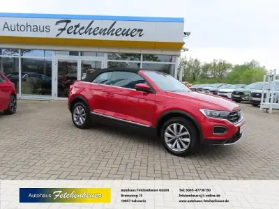 Gebraucht VW T-Roc Cabriolet Style 150 PS (110 kW) 2021 Rot Cabrio