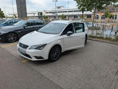 Gebraucht Seat Leon ST CONNECT 125 PS (91 kW) 2016 Weiß Kombi