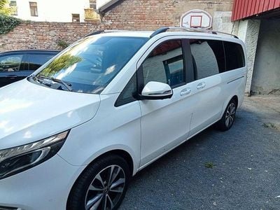 Gebraucht Mercedes V250 Avantgarde 190 PS (139 kW) 2020 Weiß Van / Kleinbus