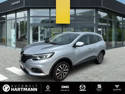 Gebraucht Renault Kadjar Techno 158 PS (116 kW) 2022 Grau SUV