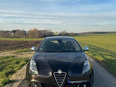 Schwarz Gebraucht 2010 Alfa Romeo Giulietta Limousine | 3.900 €