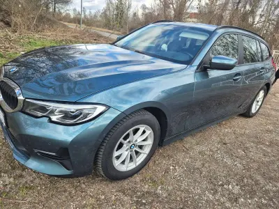 Gebraucht BMW 320 Advantage 190 PS (139 kW) 2020 Blau Kombi