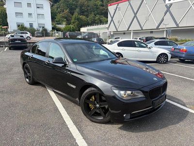 BMW 730