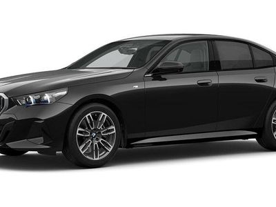 Schwarz Gebraucht 2025 BMW 540 Comfort Edition Limousine | 72.577 € (Guter Preis)