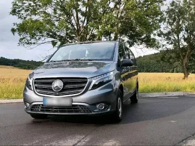 Gebraucht Mercedes Vito 190 PS (139 kW) 2023 Grau Van