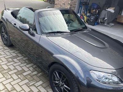 Grau Gebraucht 2015 Mazda MX5 Sendo Cabrio | 9.000 €