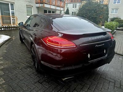 Schwarz Gebraucht 2010 Porsche Panamera 4 Limousine | 18.999 € (Guter Preis)