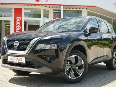 Neu Nissan X-Trail 360º 163 PS (119 kW) 2026 Diamantschwarzmet. SUV