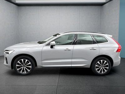 Grau Gebraucht 2024 Volvo XC60 Core SUV | 44.299 € (Fairer Preis)