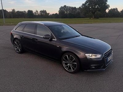 Gebraucht Audi A4 S-Line 270 PS (198 kW) 2013 Schwarz Kombi