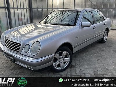 Mercedes E320