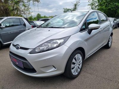 Gebraucht Ford Fiesta 96 PS (70 kW) 2011 Silber Kleinwagen