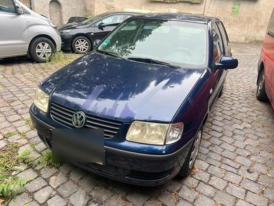 VW Polo
